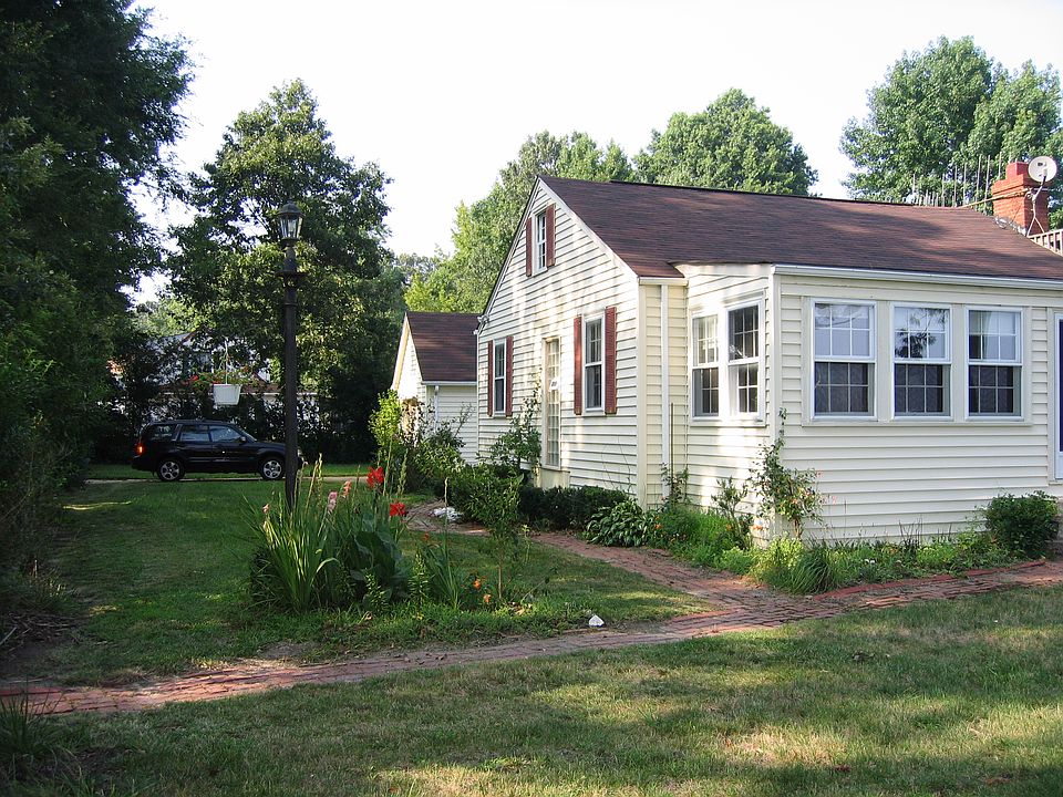 Streetside of house