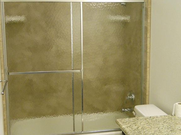 5th image of 445 Almond Dr APT 133