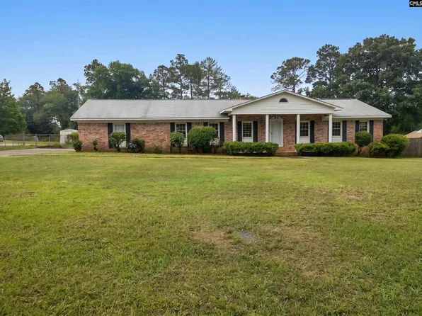 1307 Sunnyhill Dr, Camden, SC 29020