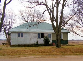 289 Van Petten Rd, Harmon, IL 61042