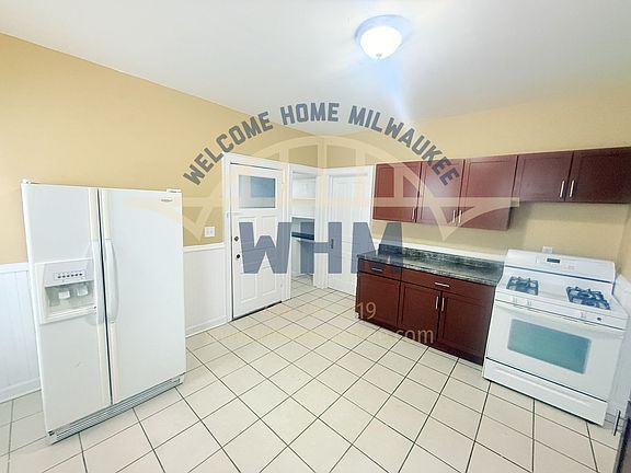 4th image of 3463 N Dr William Finlayson St
