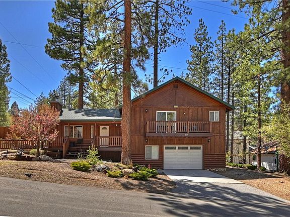 2nd image of 1019 Sahuaro Way