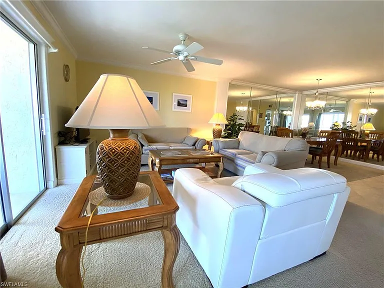 555 Park Shore Dr #B-407 — Photo 10