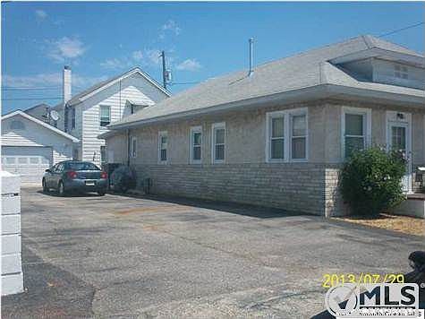 1st image of 202 Blaine Ave