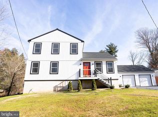 2 Allen St, Lambertville, NJ 08530