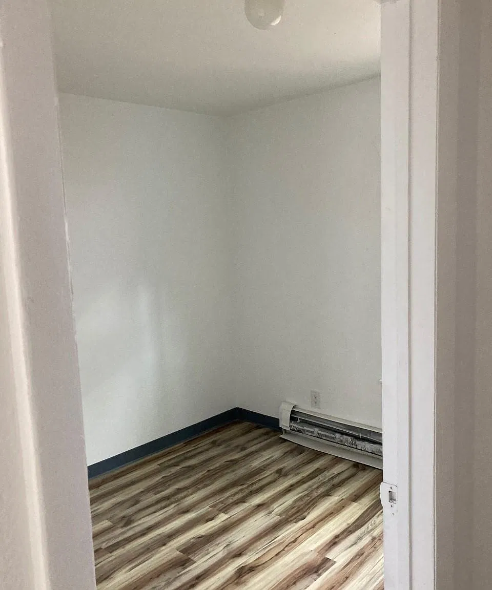 2 bed, 825 sqft, $1,200 — Photo 2