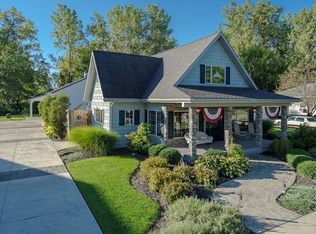 2232 E Sand Rd, PORT CLINTON, OH 43452