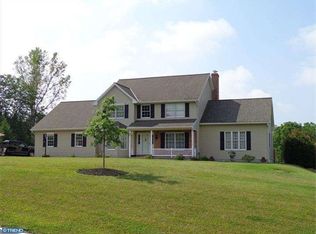 1312 Possum Ln, Leesport, PA 19533