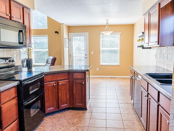 4th image of 3190 Royal Dornoch Cir