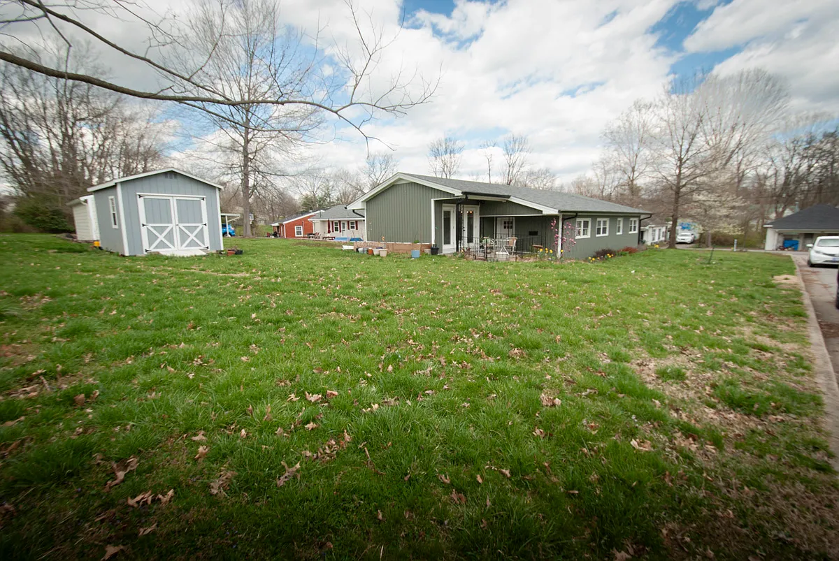 3 bed, 1800 sqft, $1,800 — Photo 2