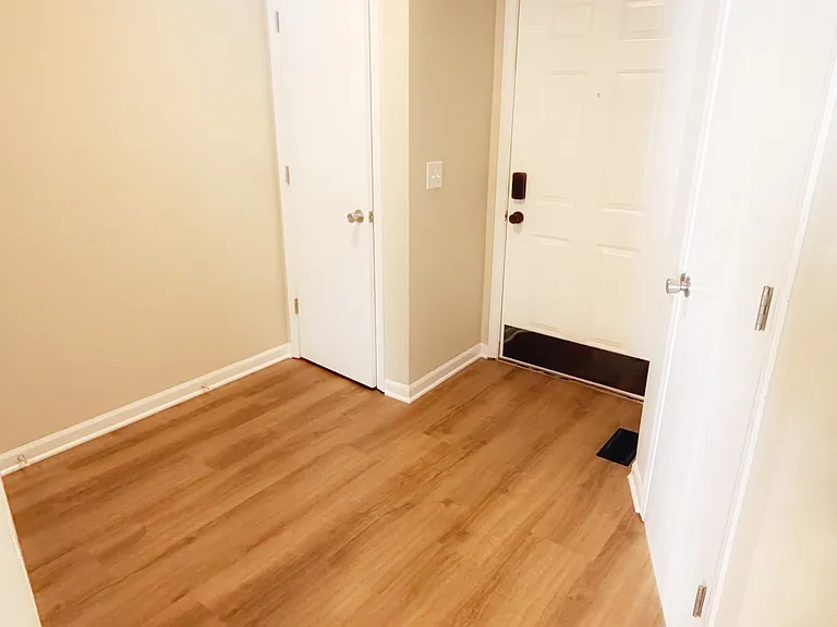 3798 Dunlane Ct — Photo 3