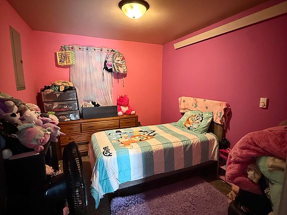 3rd image of 204 N Cass St