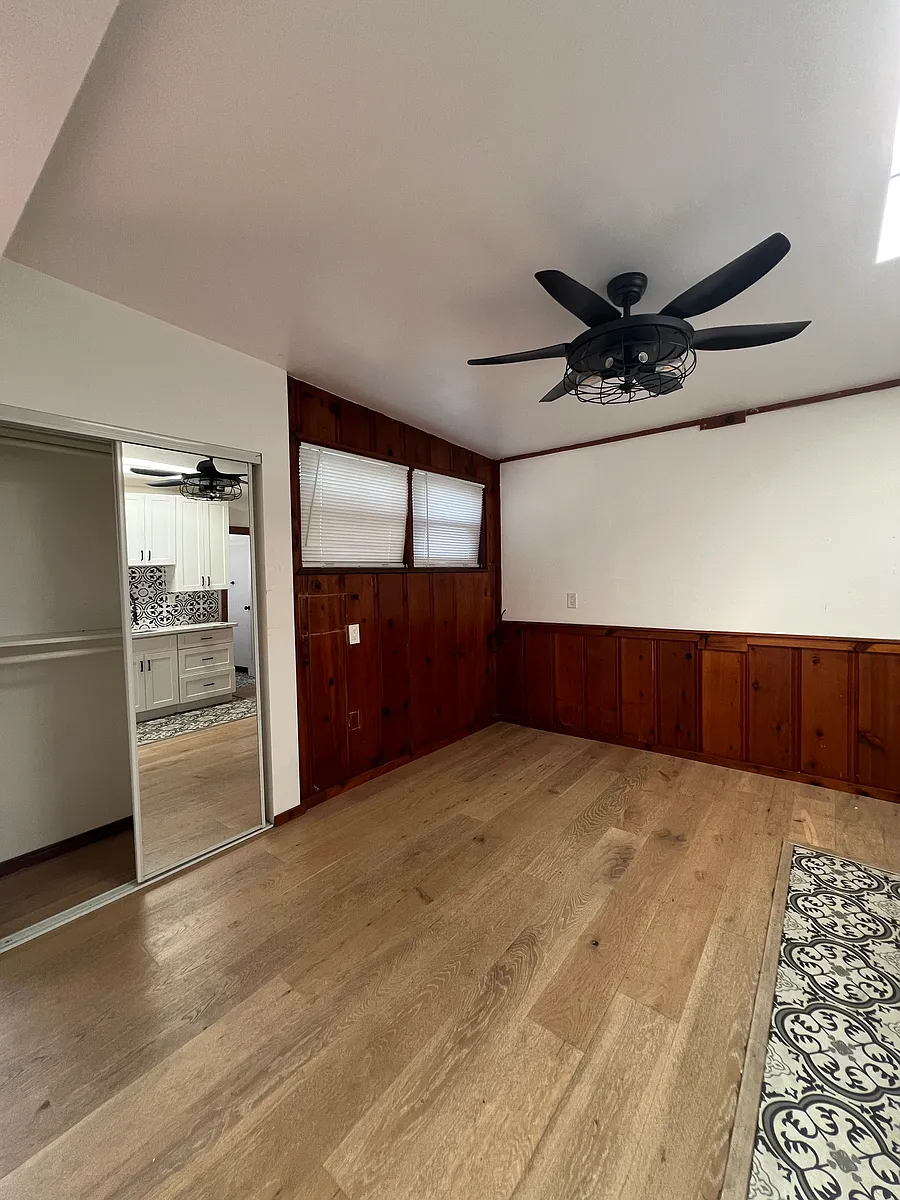 Photo 2 of 6 - 2449 A St #L - San Diego, CA Building Photo - 2449 A St #L