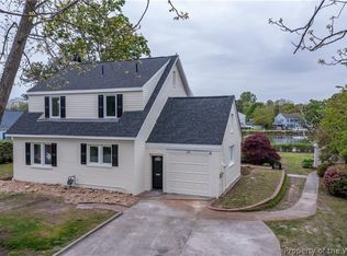 25 Terrace Rd, Hampton, VA 23661