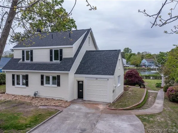 25 Terrace Rd, Hampton, VA 23661