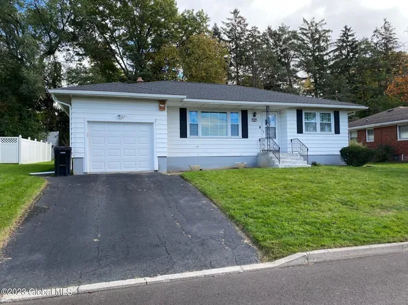 18 Brentwood Avenue, Troy, NY 12180