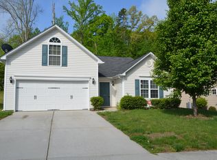 3707 Whitworth Dr, Greensboro, NC 27405