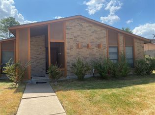 5903 Mid Pines St, Houston, TX 77049