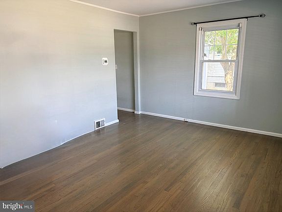 2nd image of 24 Forman Dr