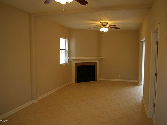 5th image of 12988 Mandarin Point Ln