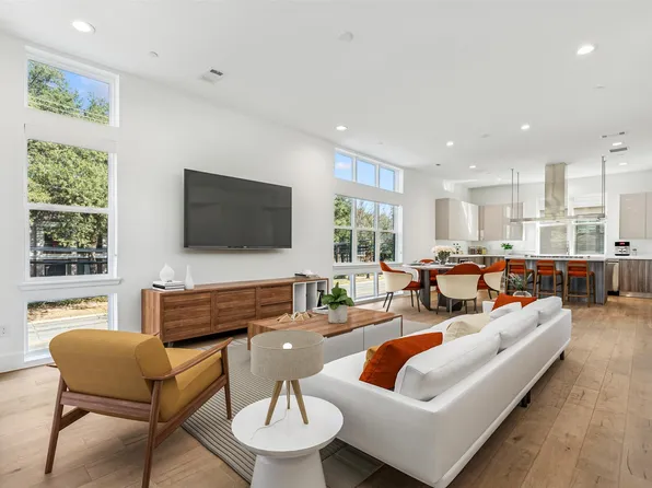 3081 Chimes St, Dallas, TX 75219