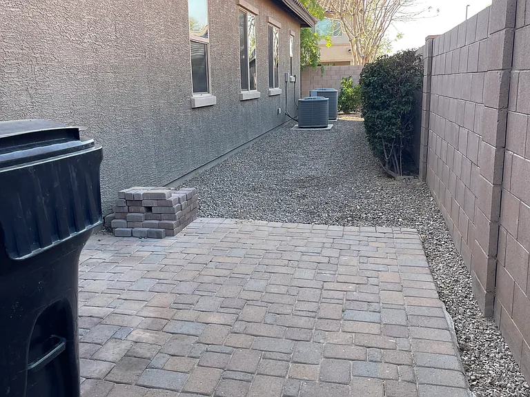 2543 E Penedes Dr — Photo 26