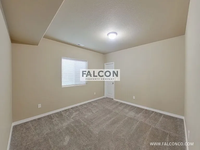 9958 Golf Crest Dr — Photo 13