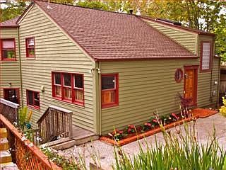 1st image of 231 Spreckels Dr