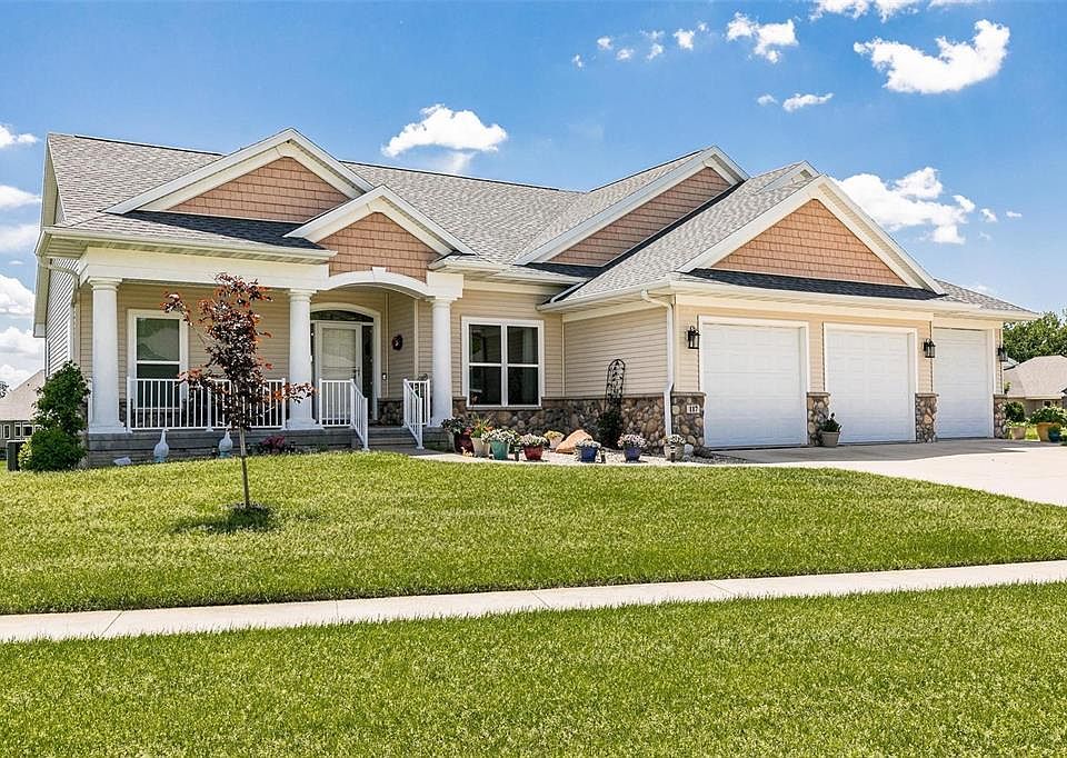 1st image of 117 Willowood Dr