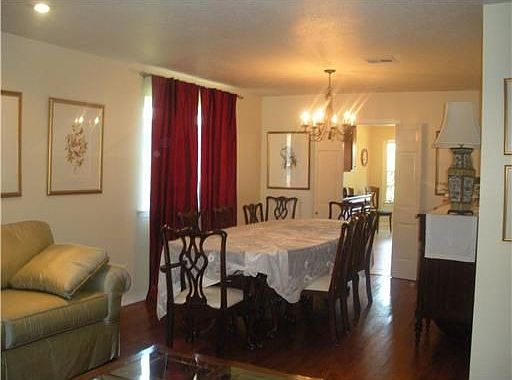 5th image of 1513 Hackberry Ave