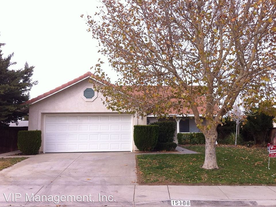 1st image of 15198 Indian Springs Dr