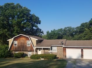 18401 N Highway Nn, Sturgeon, MO 65284