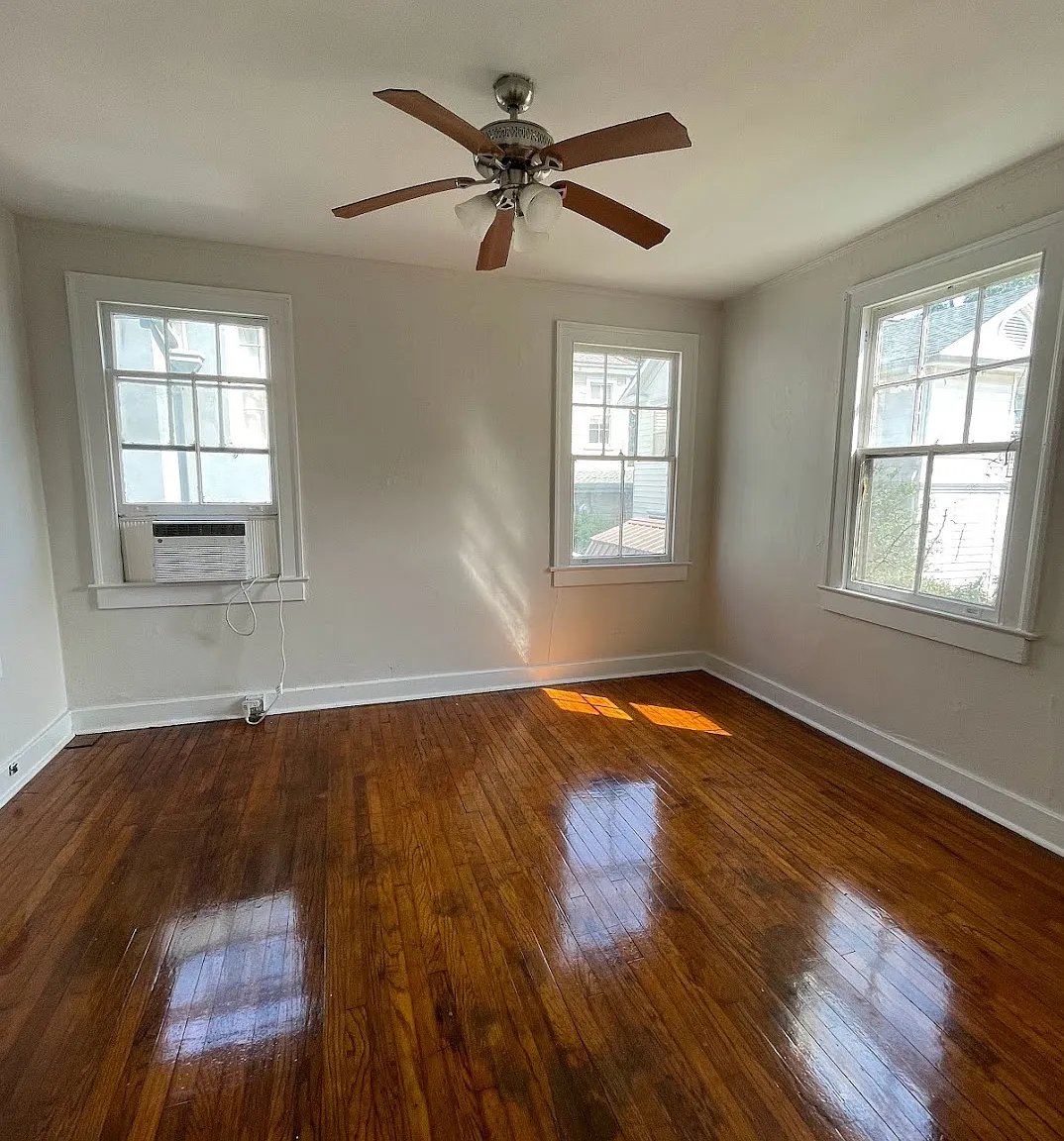 2 bed, 1100 sqft, $1,650 — Photo 1