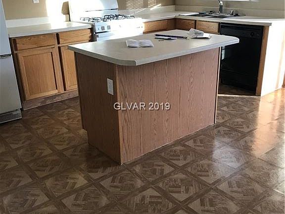 4th image of 6551 Shining Sand Ave
