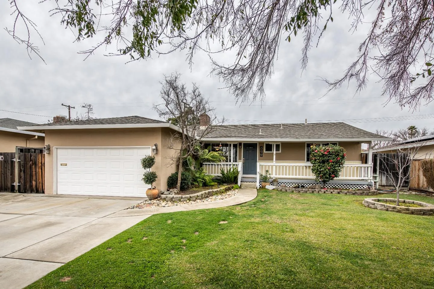 4879 Leigh Ave photo 1