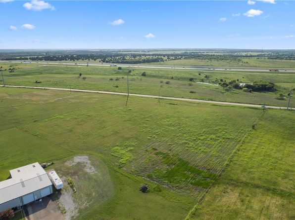 1228 N Old Temple Rd, Lorena, TX 76655