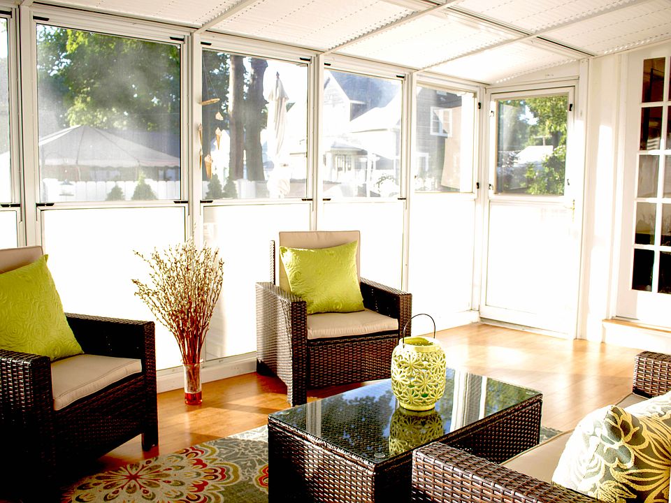 3 Season Sunroom