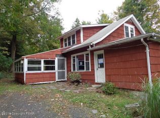 204 Blitz Rd, Cresco, PA 18326