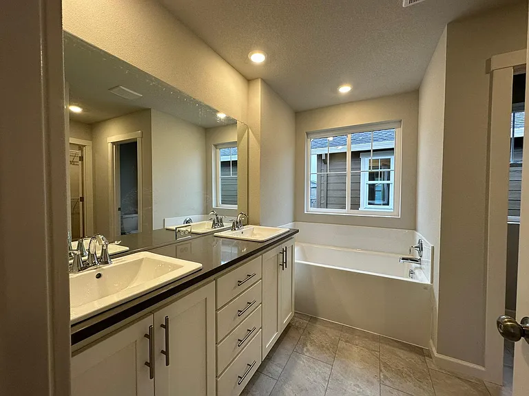 3818 SE 83rd Ave — Photo 21