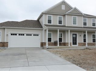 3069 Mineral Springs Blvd, Summit, WI 53066