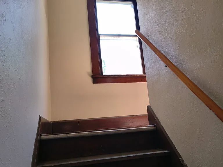 1760 Oakwood Ave #TOP — Photo 10