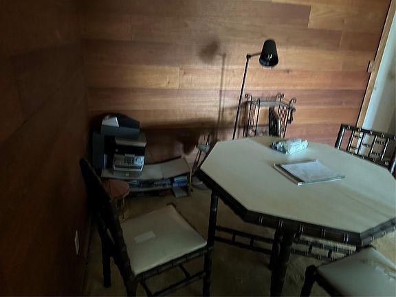 5th image of 615 NE 12th Avenue #307