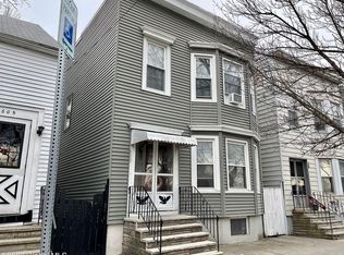 603 2nd St #1, Albany, NY 12206