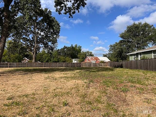 1st image of 1706 Emerald Drive