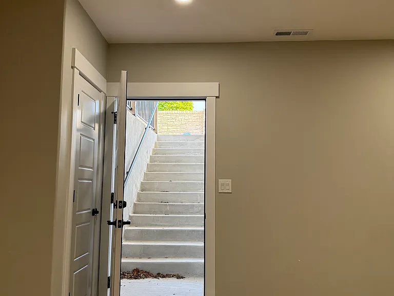 S Colton Spring Ln — Photo 21
