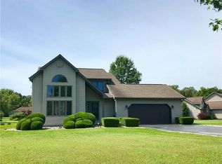 1 Willow Ln, Marshall, IL 62441