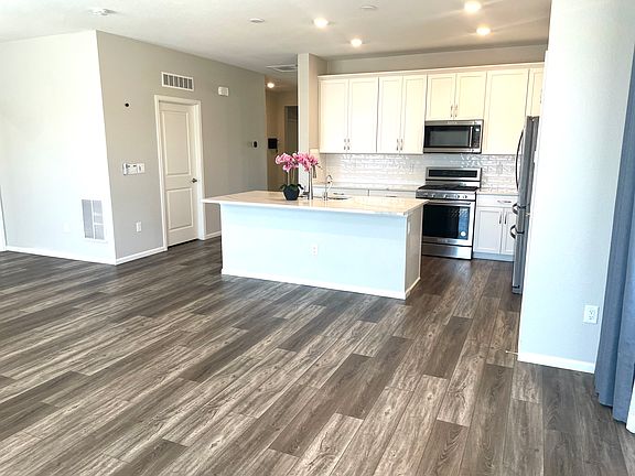 5th image of 4420 S Perth Ct