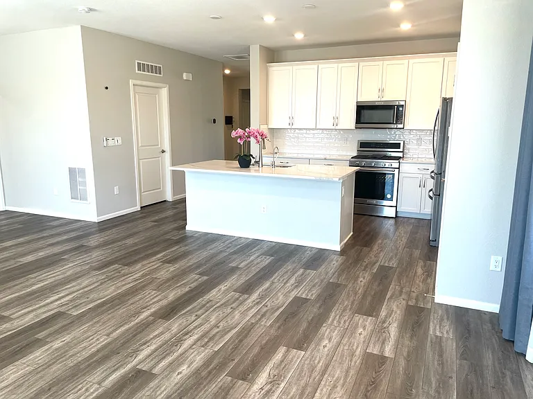 4420 S Perth Ct — Photo 5