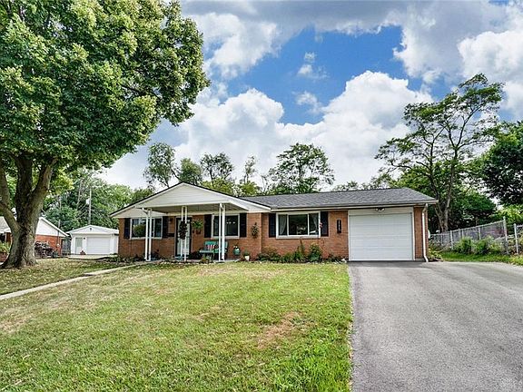5th image of 3794 Raymond Dr