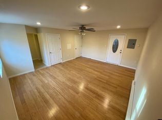 834 N Lincoln Ave APT 10, Pittsburgh, PA 15233